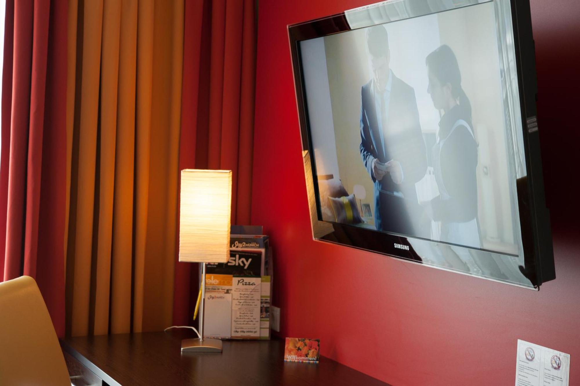 Stay2Munich Hotel & Serviced Apartments Brunnthal Exterior photo
